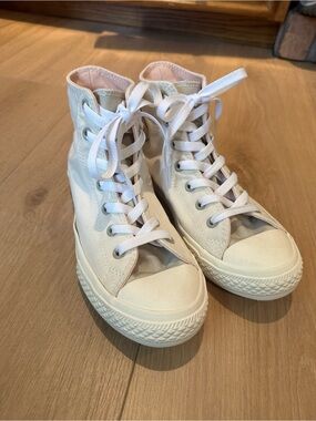 Classic High-Top Canvas Converse Sneakers in Cream/Light Gray
